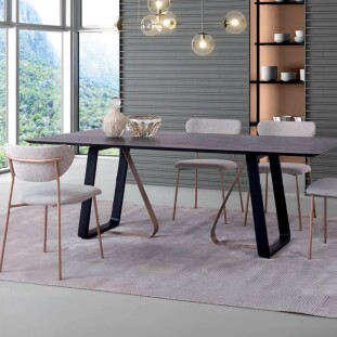 Cadeira em Metal Agata